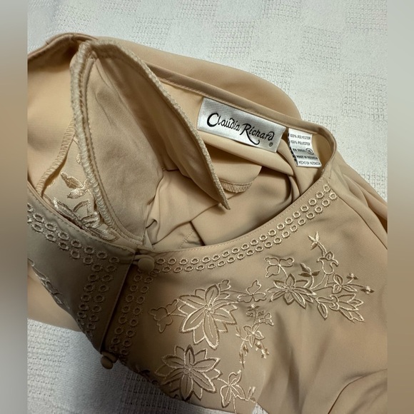 Claudia Richard Womans BLOUSE - Picture 8 of 11